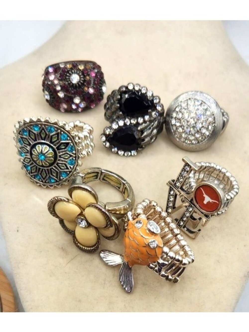 Set Of 6 Stretch Rings With Rhinestones & Unique Designs